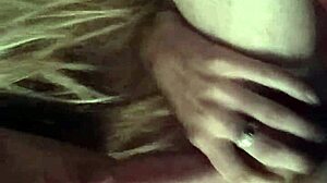 Sexy Texas blonde gives an amazing blowjob in the USA 😍