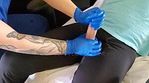 nurse makes a home visit for checkup