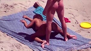 Spycam vangt Noorse babe in actie