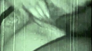 Sam doma z vintage tabu družinskimi skrivnostmi razkritimi