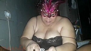 Minha puta pedindo porra no cu