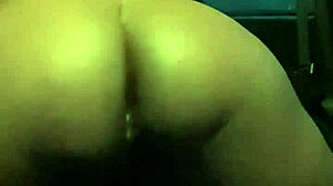 I watch that sexy bbw milf undress in the car, oh god