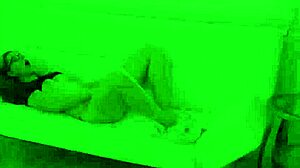 ¿Qué hay de malo en follar a mi hermanastra... no sé, simplemente no puedo parar