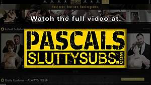 Hej, zobacz tę brunetkę submisywną jeżdżącą mocno