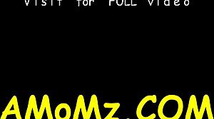 Ik ben verslaafd aan mijn seksgekke stiefmoeder in hete actie