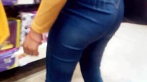 Culos De Tentacion Iv: Outdoor Milf Masturbation