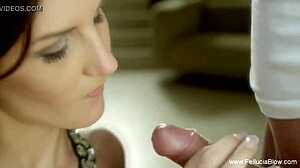 Relaxing and arousing blowjob in the bar session