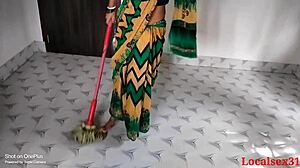 Indian Mature Mom's Wild Hotel Sex Rocks!