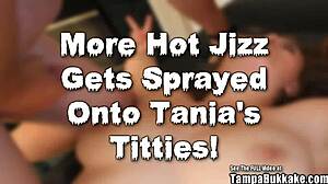 Velké prsa jižní anal gangbang