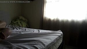 Mi prima me pide ayuda para grabar un video y darle celos a su novio