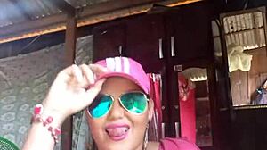 DANÇANDO FUNK 36 with Brazilian teen.