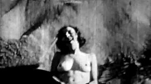 Hvem er denne mystiske elskeren fra det gamle landstedet? 🤔