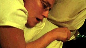 i'm closeup vaginal sex with her