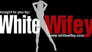 Blondie prende sborrata anale dura da BBC