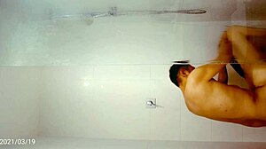 Feeling so refreshed after my steamy shower time today.