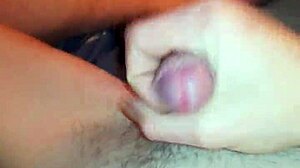 Bonne giclée featuring a relaxing massage session