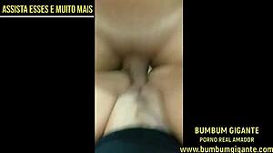 Amatur Gemuk Tunggang Kontol Kawan dalam Close-Up