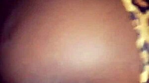 Mira ese Coño Mojado en Roleplay Inclinado para Verga