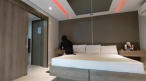 Pizza Guy Delivers And I Give To Motoboy Big Bambu While Husband Travels