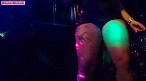 Encontramos amigo delicioso depois balada