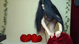 bikini babe with long hair 😍