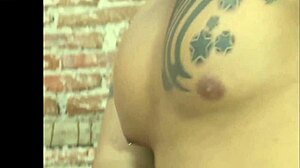 sarado roludo fudendo cuzinho faminto por rola