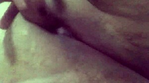 Morena Moja Dita Antes De Bañarse