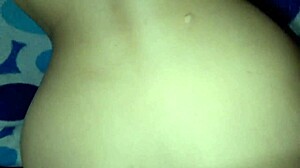 Spanish professor teaches Colombian student outdoors