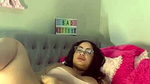 BadKittyyy Loves Showing Off Her Squirting Waterpark Pussy With Passion