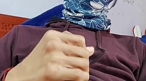 i'm hot and want to fuck three big asses