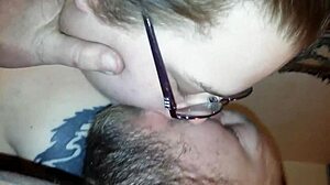 This babe has a good session sucking and fucking big cock