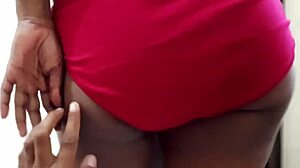 Studentessa Innocente Indiana Scopata Forte dal Professore per Migliori Voti, Oh Mio Dio!