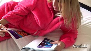 Morning naked game with my step sister