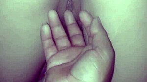 my wife gets a nice fingering