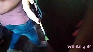 Despues De La Fiesta Se Pone Caliente Y Me Lleva A Su Habitacion