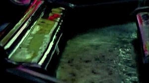 Ihanteellinen maailma vintage-pornosta: swinging kuusikymmentäluvun retro-orgia gangbangilla ja suihin