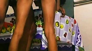 tava na cozinha ele j� chegou de pau duro