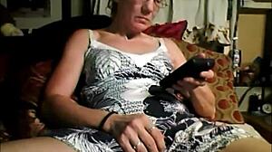 Becca loves to masturbate herself with shaved pussy clit toys vibrator hairless