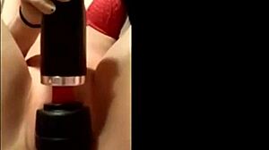 Teen masturbates on webcam amateur porn