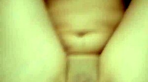 amiga culona hints at big cock in homemade hardcore