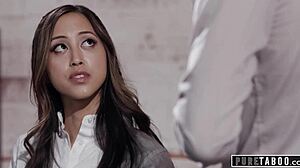 Alexia Anders traci dziewictwo z nauczycielem w intensywnym creampie. Jej pierwszy raz jest taki dziki.