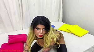 aiii caralho, minha buceta apertada tá sendo rasgada pelo seu pau grande?