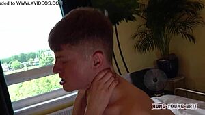 You gotta see how he fingers that arse, man!