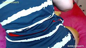 Hot Wife From Swing Shows Off Her Big Ass In Cuckold Scenario