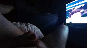 GUY JERKS OFF MORE IN THIS VIDEO