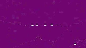 Jsem tvá bohyně, otroci musí být zamčeni v chastity pro mé potěšení