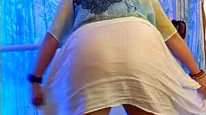 Hotwife Steffi Watercolor Pussy Dance