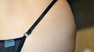 How do I grab my girlfriend in four positions?