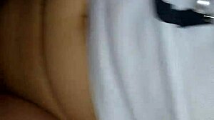 How do I grab my girlfriend in four positions?