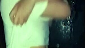 Teen masturbates pussy in outdoor cinema setting